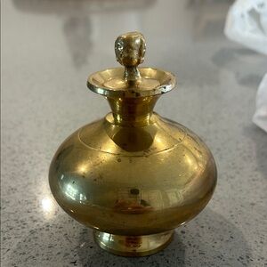 Elegant Gold Decorative Vase